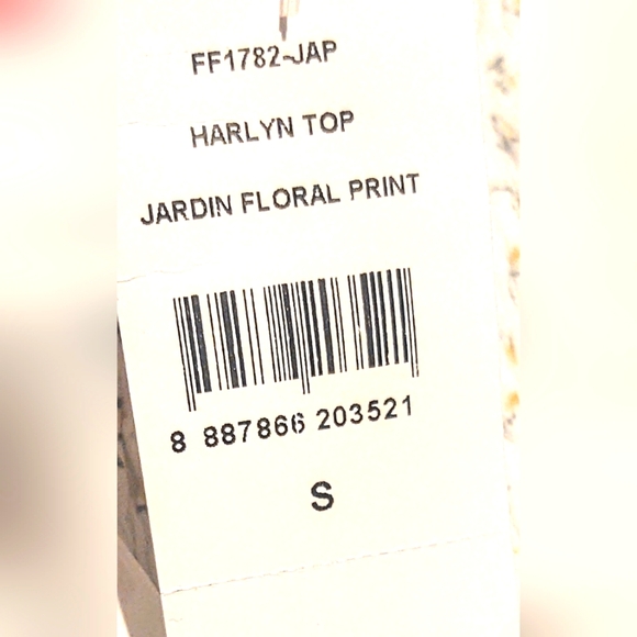 NWT Faithfull The Brand Cropped Smocked Top Sz S - Picture 10 of 13